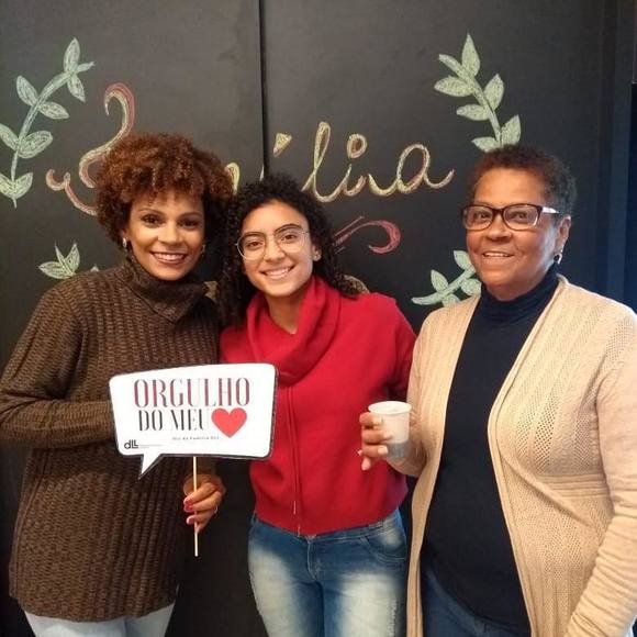 Meet your Posher, Vanessa - Picture 1 of 1